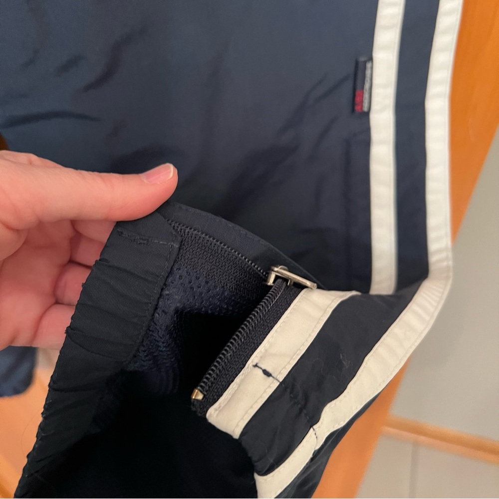 Abercrombie & Fitch pants - Picture 3 of 11